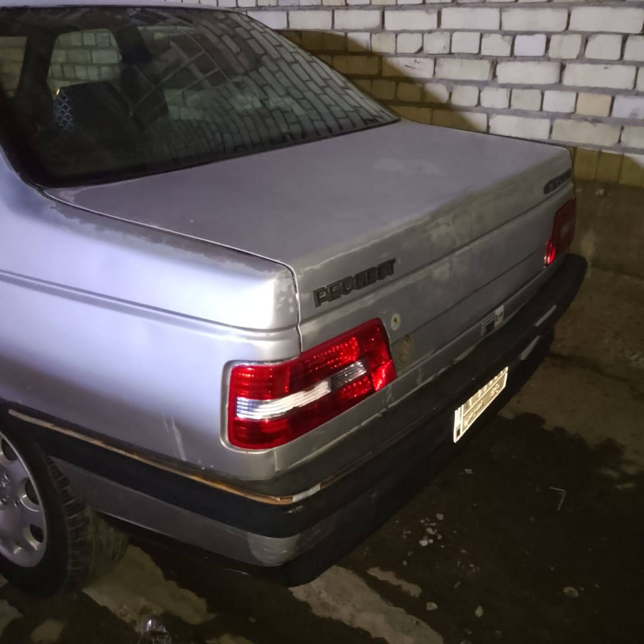 ***********السلام عليكم بيجو 405 موديل 2012رقم بغداد سعر 36
