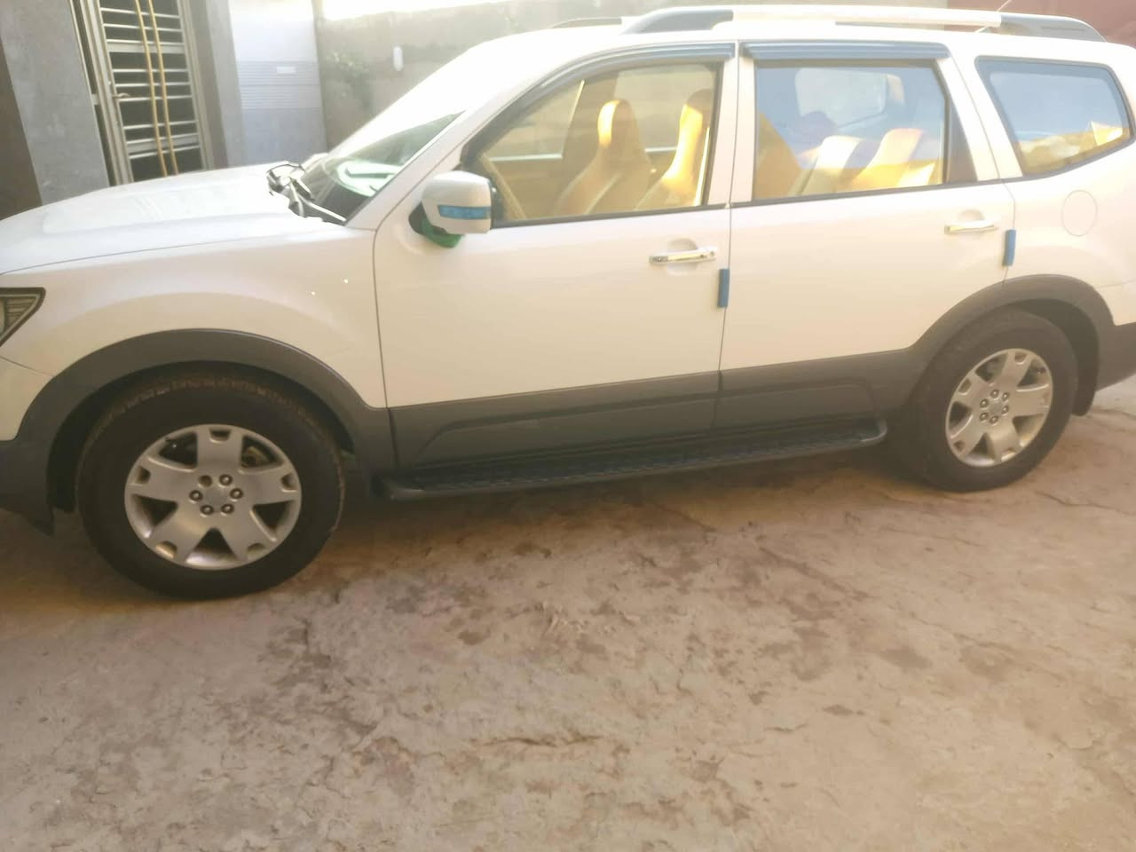 السلام عليكم كيا مهافي لبيع موديل 2012رقم بغداد انكليزي فول مواصفات فتحه وبصمه كشنات جلد خزن ميموري تحكمات ستيرن 2ويل جاهزه للخير ربع ما تصرف عليها بيه جاملغ خلفي صبغ السعر 130وبيه مجال قليل *********** بي وتساب مكان السياره المحمودية ناحيه الرشيد
