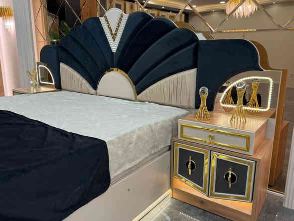 ✨ موديل برلين – 11 قطعة ✨
💰 السعر: 2,675,000 (مليونين و675 ألف)
📏 القياسات:
الكنتور: عرض 270 سم × ارتفاع 230 سم
الملحق: 90 سم
الكنتور مع الملحق: 360 سم
السرير مع الكومديات: 310 سم
🛠️ المواصفات:
ضهر بلوك 🧱
برغي وچوي حديد 🔩
صبغ حراري 🩸
صناعة تركية درجة أولى 🇹🇷
ضمان 5 سنوات 📝
🚚 التوصيل والشد:
بغداد: مجاناً + تدفع وانت ببيتك
باقي المحافظات: متوفر توصيل وشد
✔️ مطابقة للصورة 100% – أي اختلاف نتحمل المسؤولية
📞 للحجز والاستفسار: ***********
