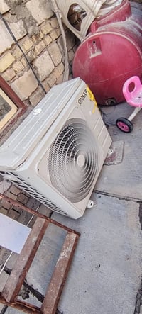 سبلت • طن ونص • شغال