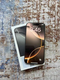 ايفون 16برو ماكس اماراتي ذاكرة 256 بطاريه88 شخط واحد مابي 07707900272