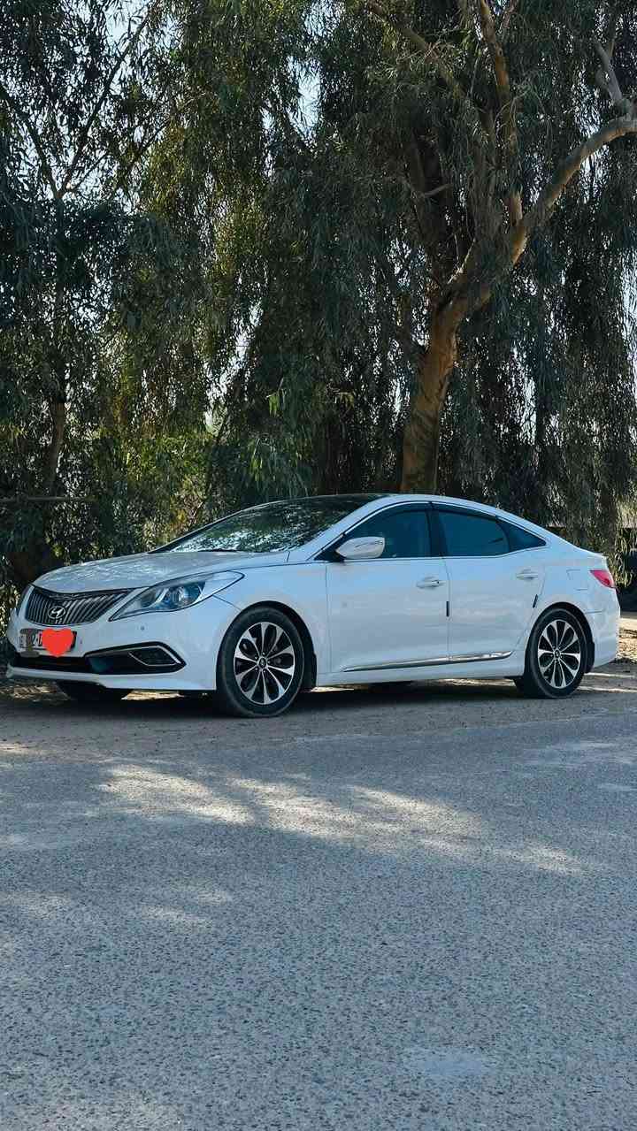 ازيرا 2014 خليجي فول ومكفول
هزه وسنويه جديد شرط التحويل بنفس اليوم
. بصمه
.بانوراما
.كشنات جلد كهرباء وخزن
.ترحيب
.حساسات اماميه وخلفيه
.بردات بلادي
.برده خلفيه كهربائيه
.تحكم استيرن 
.استيرن كهرباء
.اناره داخليه تحت الكشنات
.لايت زنون بلادي 
.بك لايت لد
.داخل قرميدي
.ويل 18 تخم تاير جديد
.مري اشاره وشفط واناره ترحيب
. تبريد مناخين منفصل امامي وخلفي
. سايد ابريك بصمه
Auto Hold. 
. تبريد وتدفئه كشنات
.مرايه الداخليه تعتيم
. محرك 6v دوش 3000 المرغوب
... مكان بابل الاسكندرية السعر 139 $
***********
