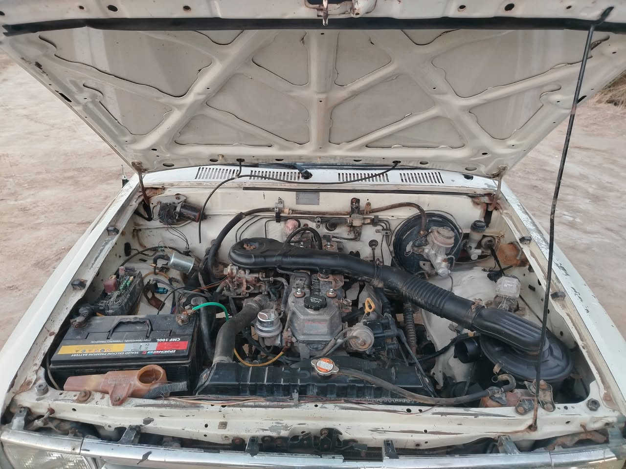 سلام عليكم
بيكم للبيع مديل 90 بلاديه لاضربه ولاتبديل

محرك وكير وشاصي حداديه كهربايات تخم تايرات جاهزه

رقمه (بغداد ) ل29 السعر 55وبيه مجال للشراي

اتصال مكانه ديوانيه *********** سياره مال جناي
