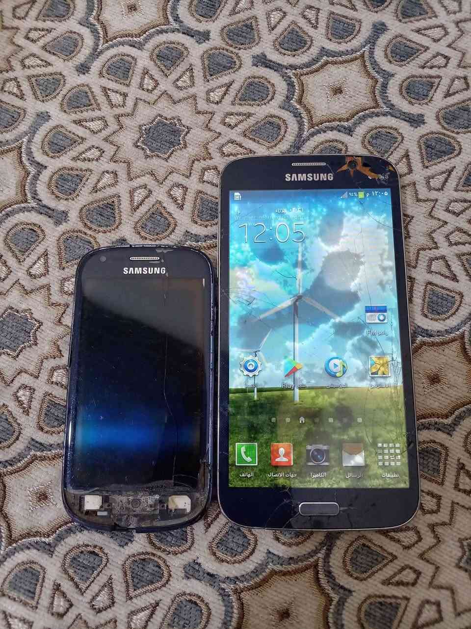 ب20 مع التوصيل شغالات بس الصغير نقص بطارية
الچبير أسمة جالاكسي ميگا
اللي يفيدنة..


**إذا كنت صاحب هذا الإعلان وتريد حذفه لأي سبب، رجاءا أرسل رسالة إلى الدعم الفني**