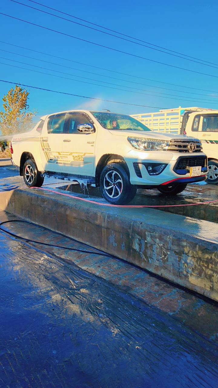 سعر ٣١٥ ومجال قليل 

***********

***********
