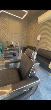 بلمشتل • مطلوب حلاق • محل حلاقة