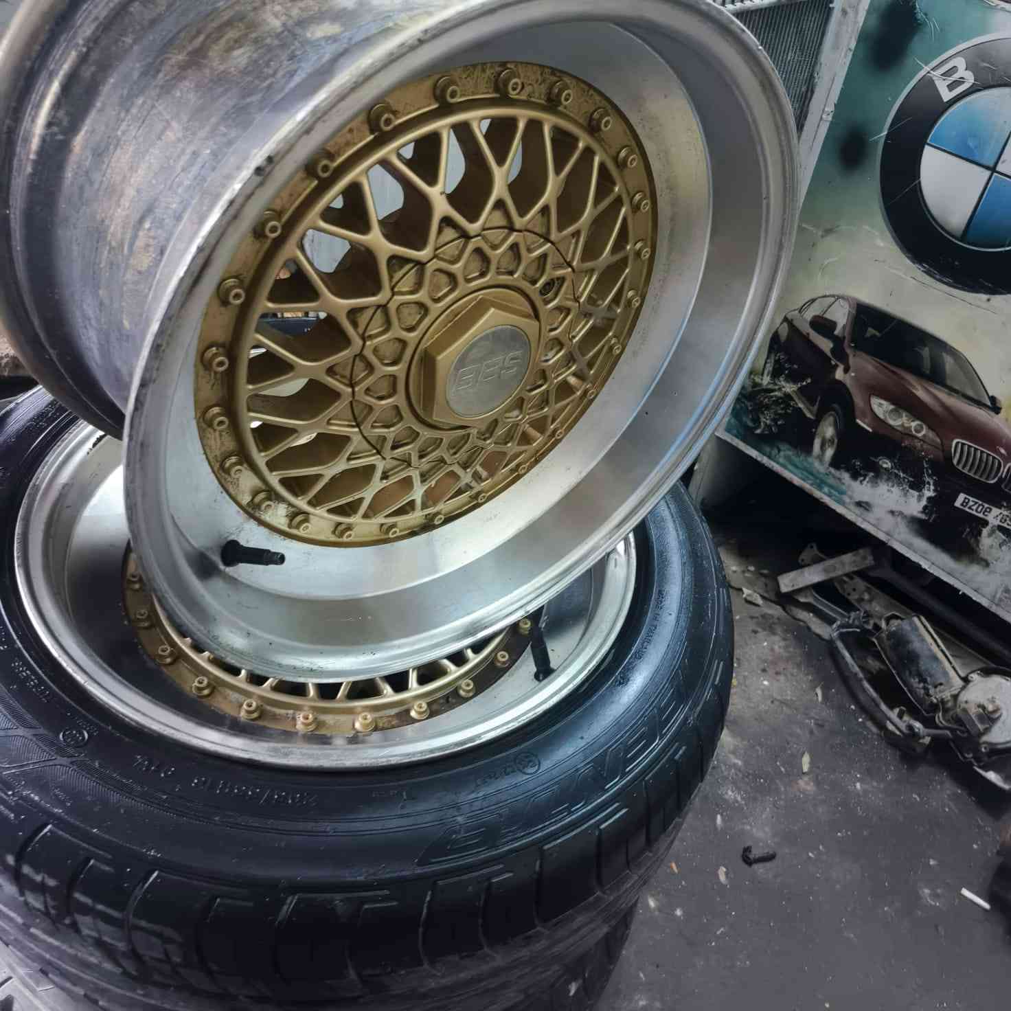 سلام عليكم للبيع ويل بي بي اس مال زعره ويل جديد لافطر ولا عواج كلشي مابي حجم 16 نقص بس زوج تايرات السعر 3 أوراق وبي مجال قليل العنوان بغداد فلكه سلمان باك رقم الهاتف *********** ابو عبدالله فيتر بي ام غراض تفصيخ اي شي تحتاجون بخدمتك
