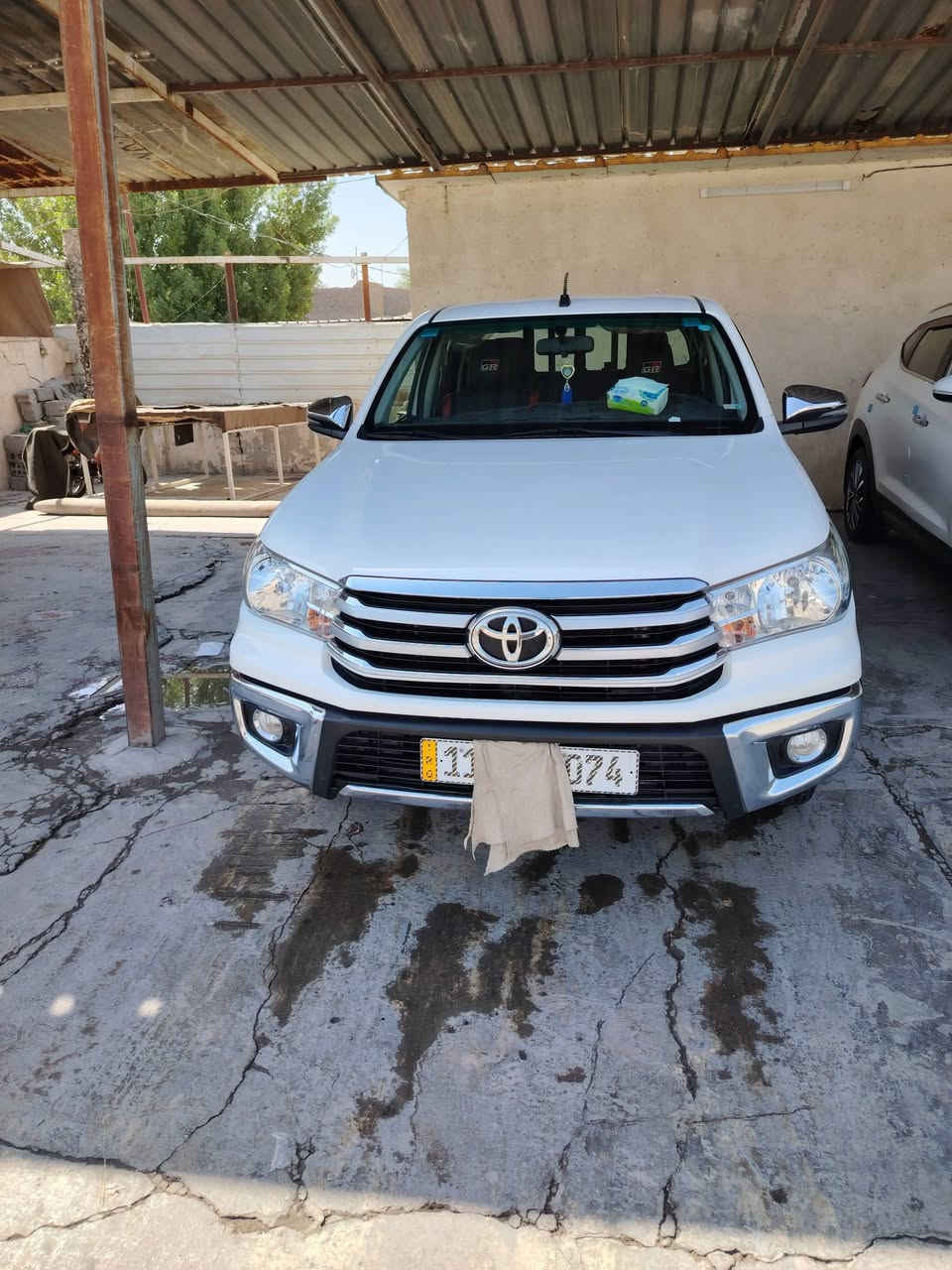 السلام عليكم هايلوكس 2023 مكفوله بسمي ماشيه 40000 الف حقيقي فول مواصفات بصمه كشن تبريد تدفئه كاعيه وكسنات مفروشه جلد شحن واير ليس تخم تاير ما تصرف عليه ربع رقم بغداد سنويه 2028 السياره بحالت الوكاله السعر 288 وبيه مجال بصيط وهاذه رقمي ***********
