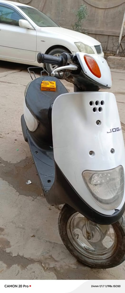 منغولي خطين دراجه نضيفه خرسه اي صوت ما بيها كهربائيات شغاله لايت بك لايت اشاير اويل بم كله شغال سلف شغال عوزها باتري بريك جديد تاير جديد دراجه مرتبه بس الصالنصه يحتاجلها تبديل مكاني ناصريه مركز حي سومر سعر ٢٥٠ وبيها مجال بسيط ***********
