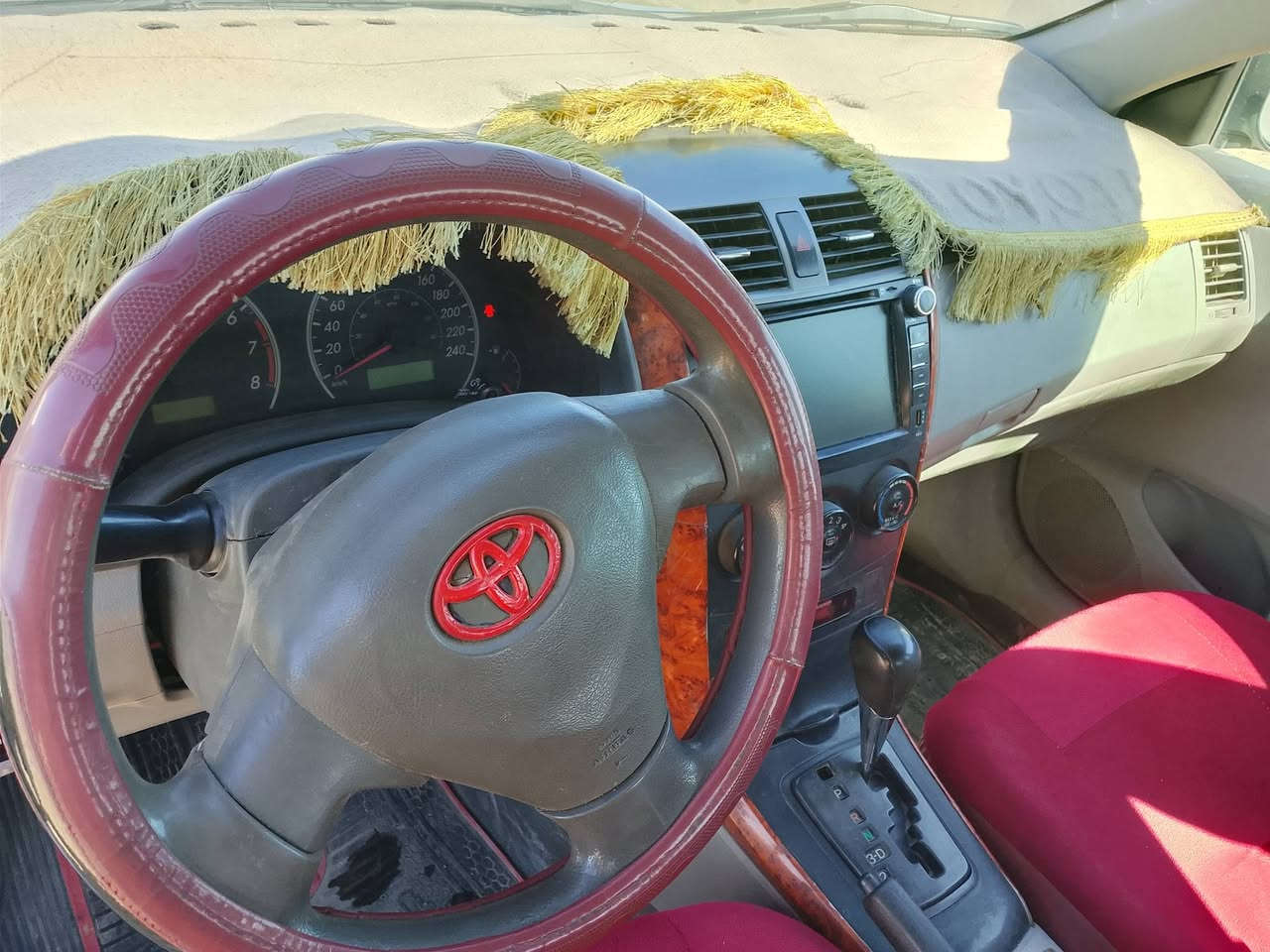 السلام عليكم موديل 2009 رقم دولي سنويه 29 مشروع وطني سياره جاهزه كلها شرط مصبوغه حزامر سعر 90 وبها مجال الاتصال ***********
