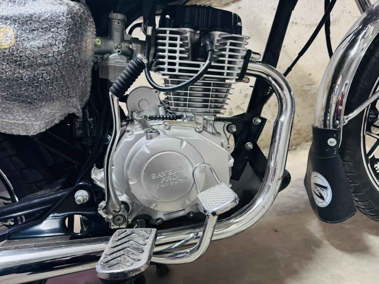 دراجه سافاني
تفاصيلهة موديل 26 محرك 25 اوراقهة كاملة دراجه ثالث تبديله دهن كهربائيات كلهة شغاله وما بيهة اي خلل دراجه كامله مكمله بعدها جديده السعر خاص اي استفسار  ***********
