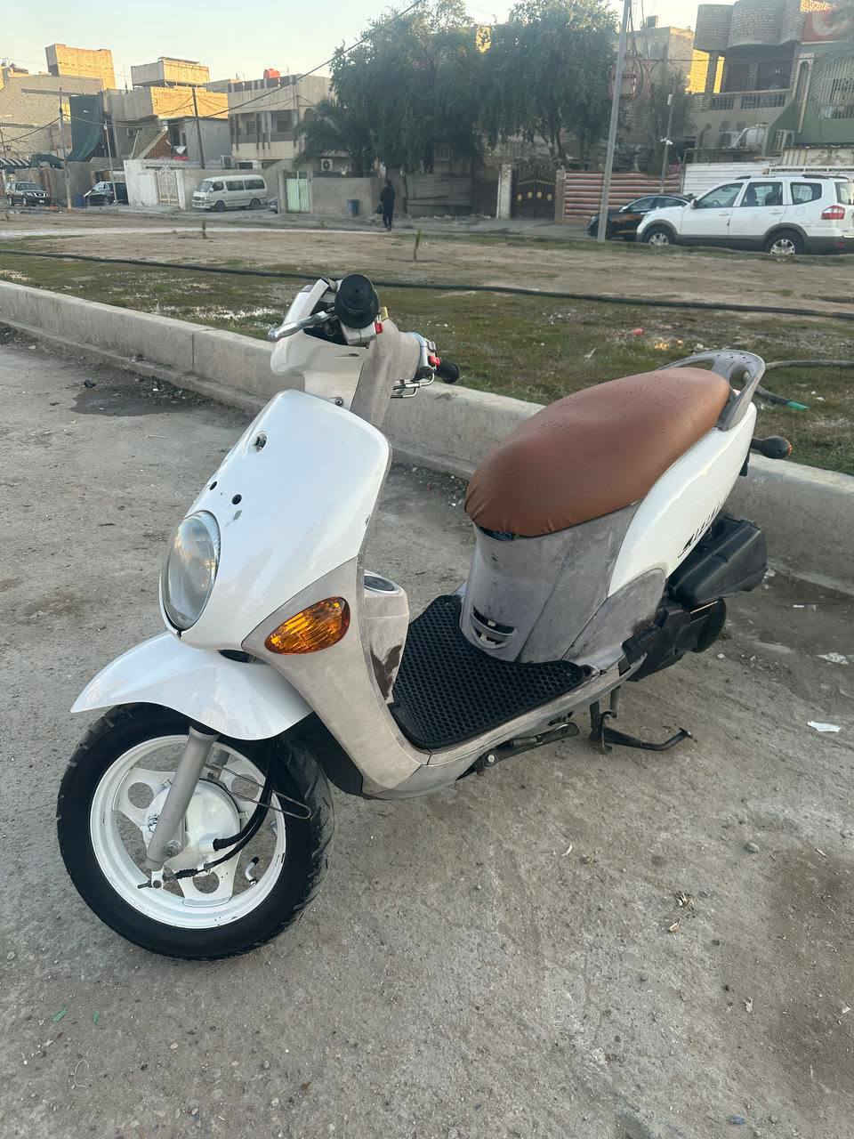 سلام عليكم فله لبيع 2010كفاله عامه
مكاني بغداد مدينه ***********
