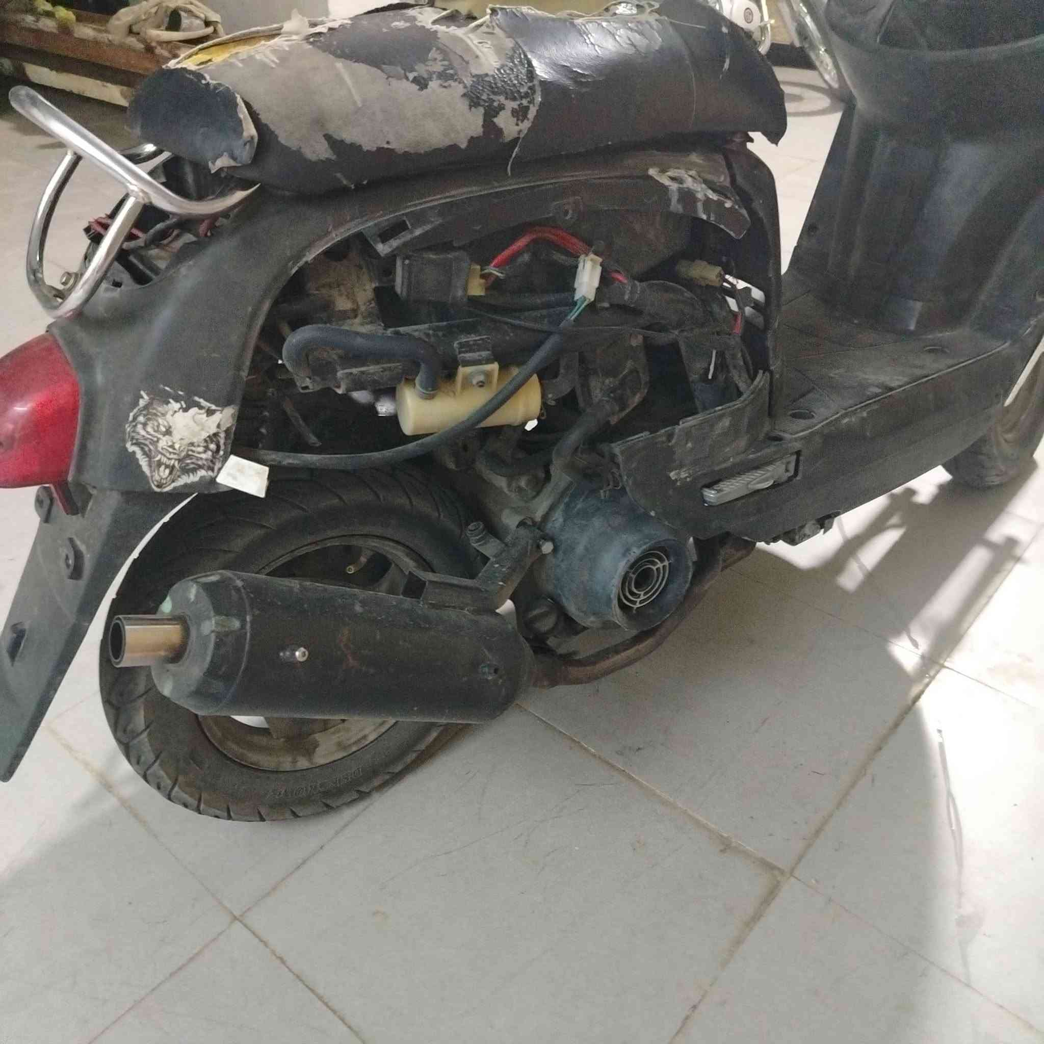 بوليس سعر ٣٥٠  كفرات موجوده كامات   يريته  تعال خاص


**إذا كنت صاحب هذا الإعلان وتريد حذفه لأي سبب، رجاءا أرسل رسالة إلى الدعم الفني**