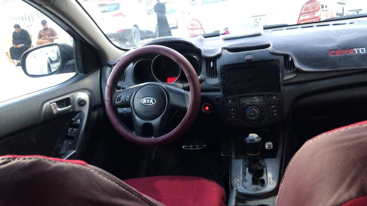 السلام عليكم. سيراتو. ٢٠١١. فول مواصفات.  المكينه مالته بيه صوت ابراص.   او بيه قطعتين. صبغ اثر جراد   السعر. ٧٥. او بيه مجال للطيبين. او هذه رقم. صاحب السياره.  *********** تحسين.
