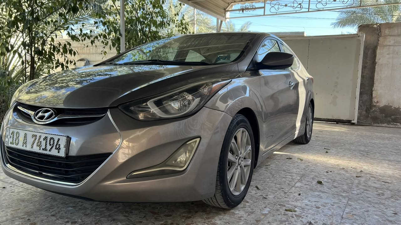 النترا 2015
مكينه 1800 السياره ما ناقها شي من كلشي جاهزه ترايك وين متريد 
تبريد ارضيه جلد كشنات مدوشمه 
شاشه كامره تحكم جهاتين (3) وضعيات قياده 
السياره ماشيه 80 
للاستفسار ‭0781 822 8924‬
