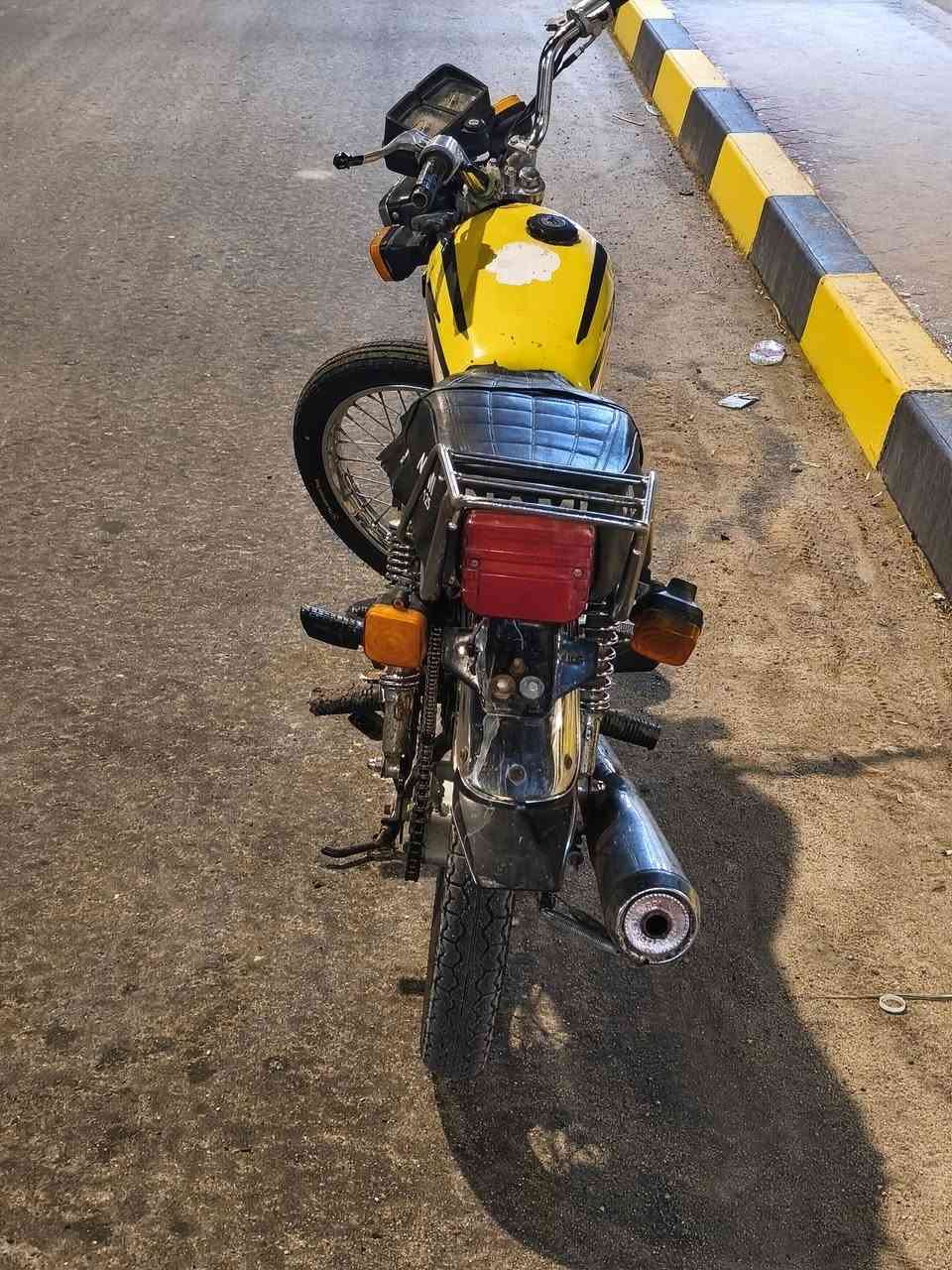 دراجه نامه اصلي 22اصولي اوراق
دراجه تخبل بدون نواقص كامله السعر 600وبيها مجال ***********
