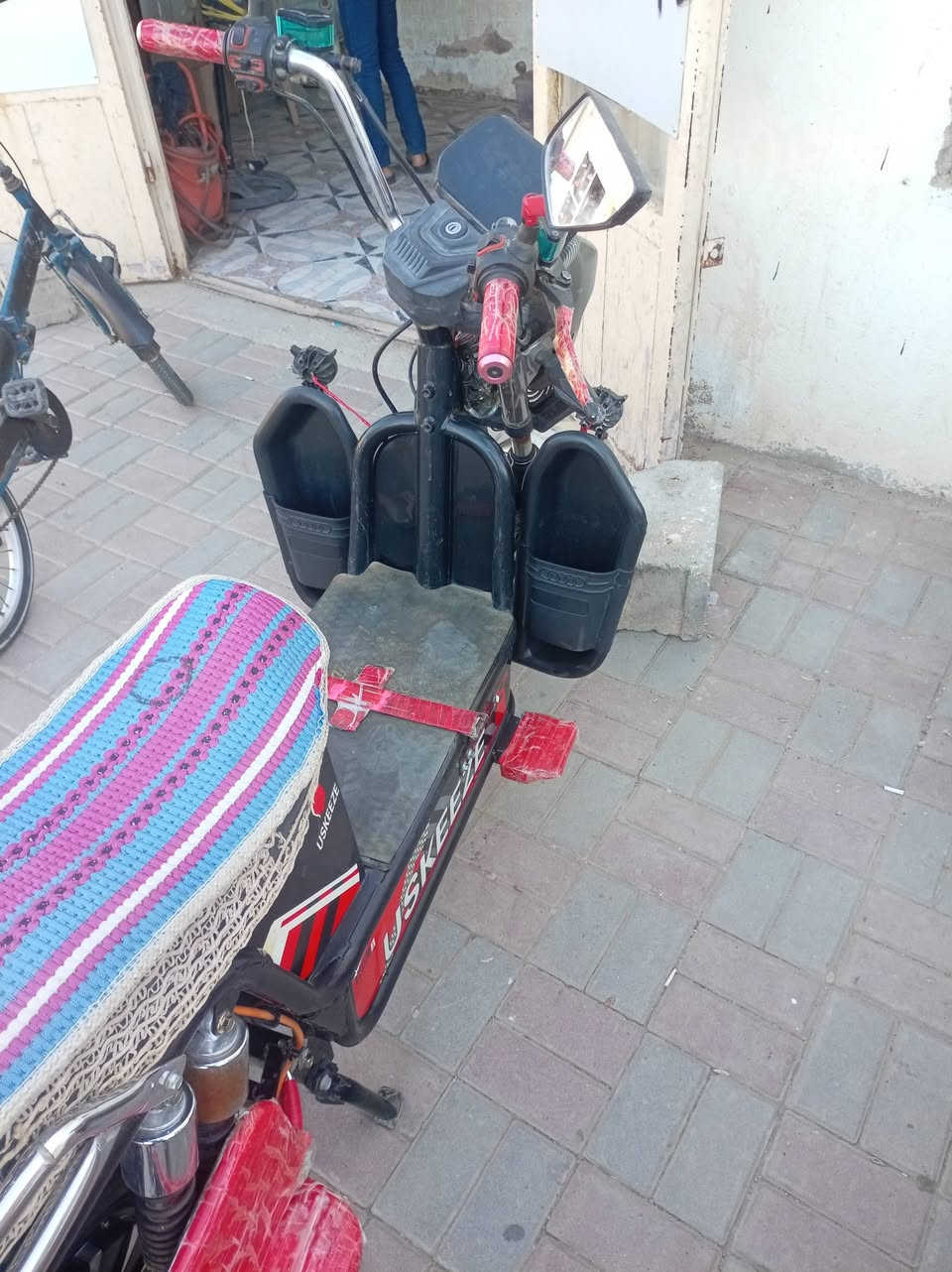 جبلي للبيع موديل 24 بطاريات عل فحص 

السعر 550 وبي مجال العنوان الحباليه سيسي
***********
