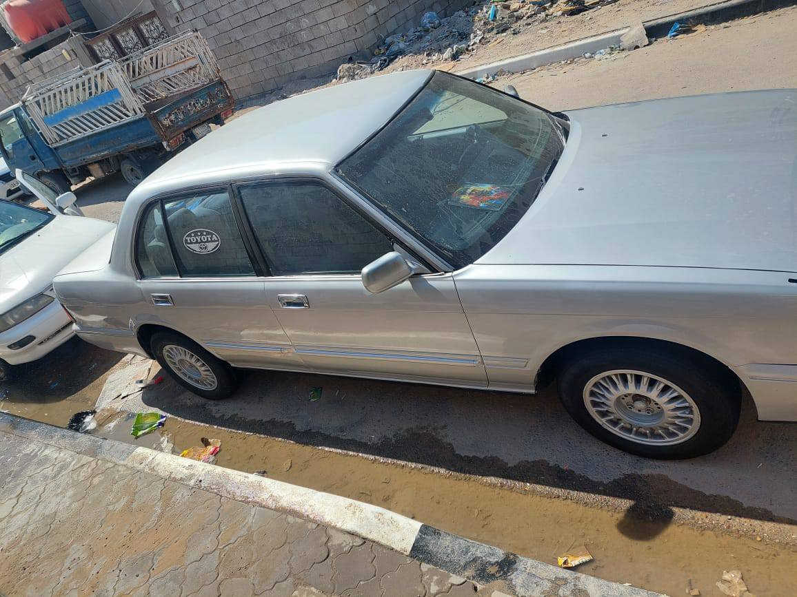 سلام عليكم
ارنب كراون طويل موديل 1994 مكفوله كص والنقل والاصوليات والتحويل  رقم بصره دولي باسمي صبغ عام جماليه كير محرك VVT.i 2500 تبريد ويه السويج ثلج حداده خلفيه جديده نقصها حداده اماميه وزوج تاير 

ملاحضه/ المحرك بدايه بكن كيرها زين 

مكانها/  البصره/ الزبير/ حي الصحفيين 

سعر 54 وبيها مجال قليل تواصل *********** او واتساب
