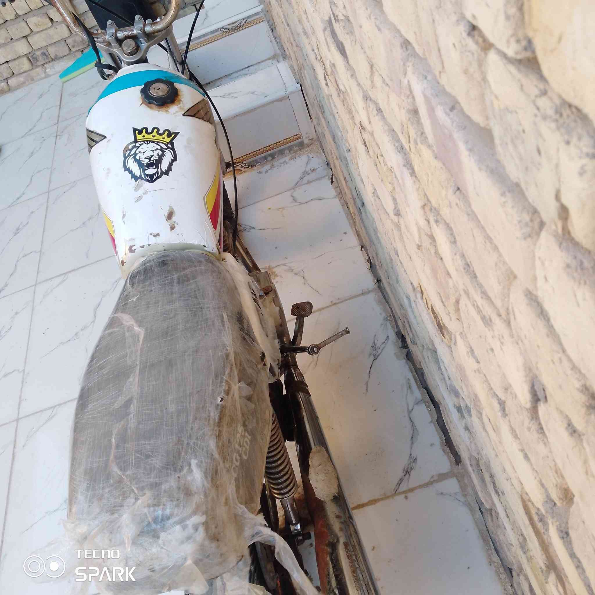 دراجة للبيع محرك ستوتة شاصي ارشة نضيفة سعر 200 مكانك الهلال *********** لا تعب اخيك المو شراي لا يتصل
