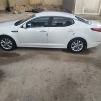 للبيع كفاله كيا اوبتيما خليجيه 13 مكينه2400.... 07811608930