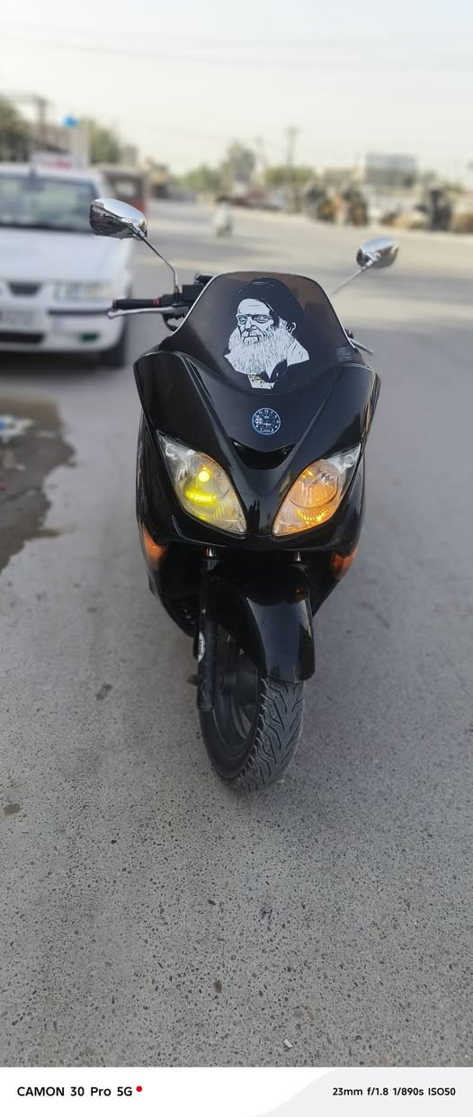 فورزه08للبيع دراجه خير من الله مال جناي الشراي يتصل مكاني بغداد ***********
