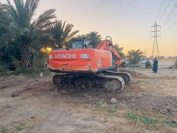 حفاره زت ثري 2010 للبيع السعر 350$ رقم بصره العنوان بابل ناحية النيل تفاصل ***********
