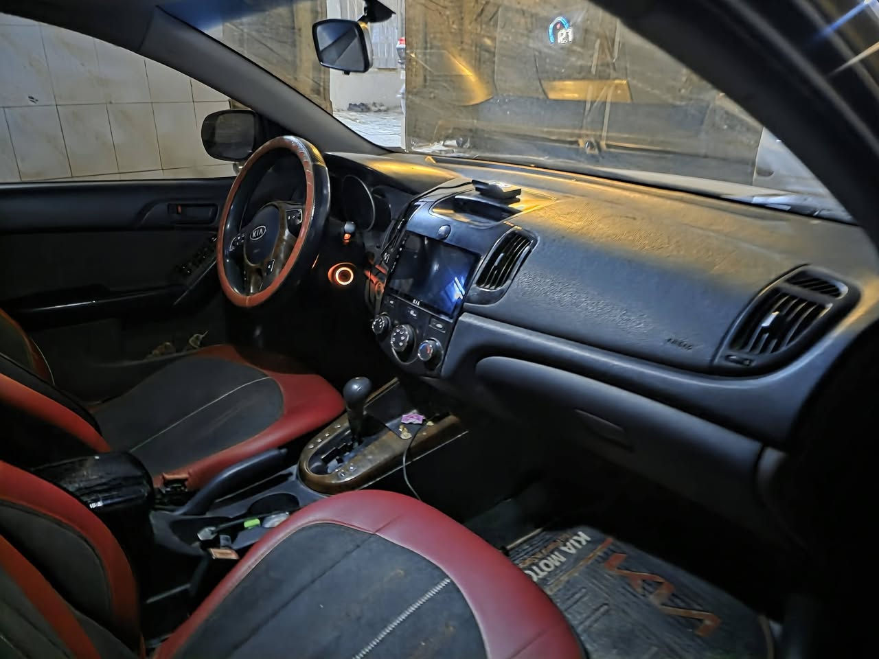 كيا فورتي موديل 10 وارد امريكي محرك 2000 دوش سنويه باسمي للاتصال ***********
