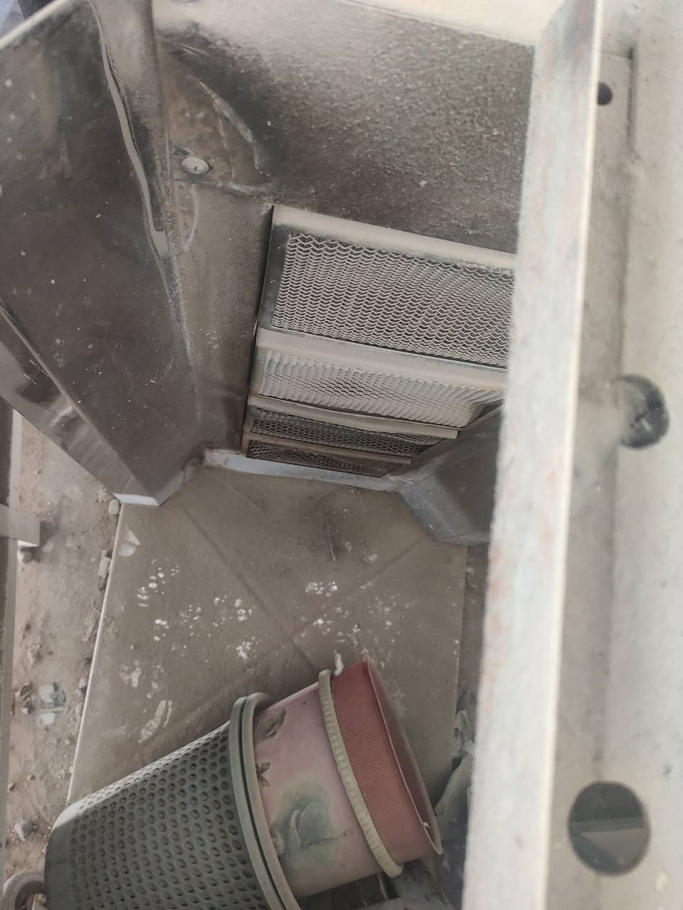 اغراض مطعم للبيع كامله رقم تلفوني ***********
