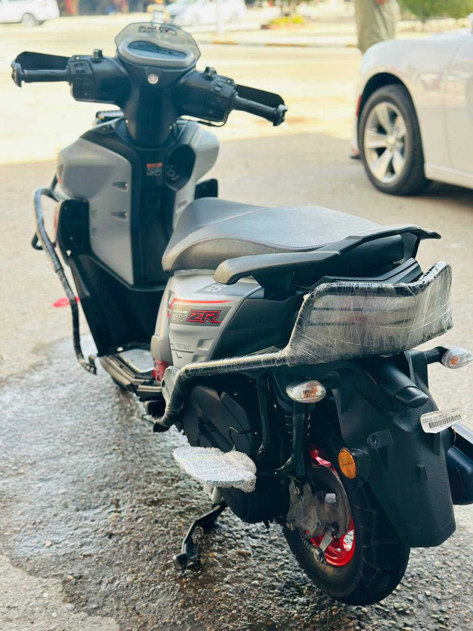 سلام عليكم zr مديل 25 +درع والدوس وكاعية السعر 2350وبيهة مجال للشراي غير متواجد عل فيس انتصال عل رقم ***********
