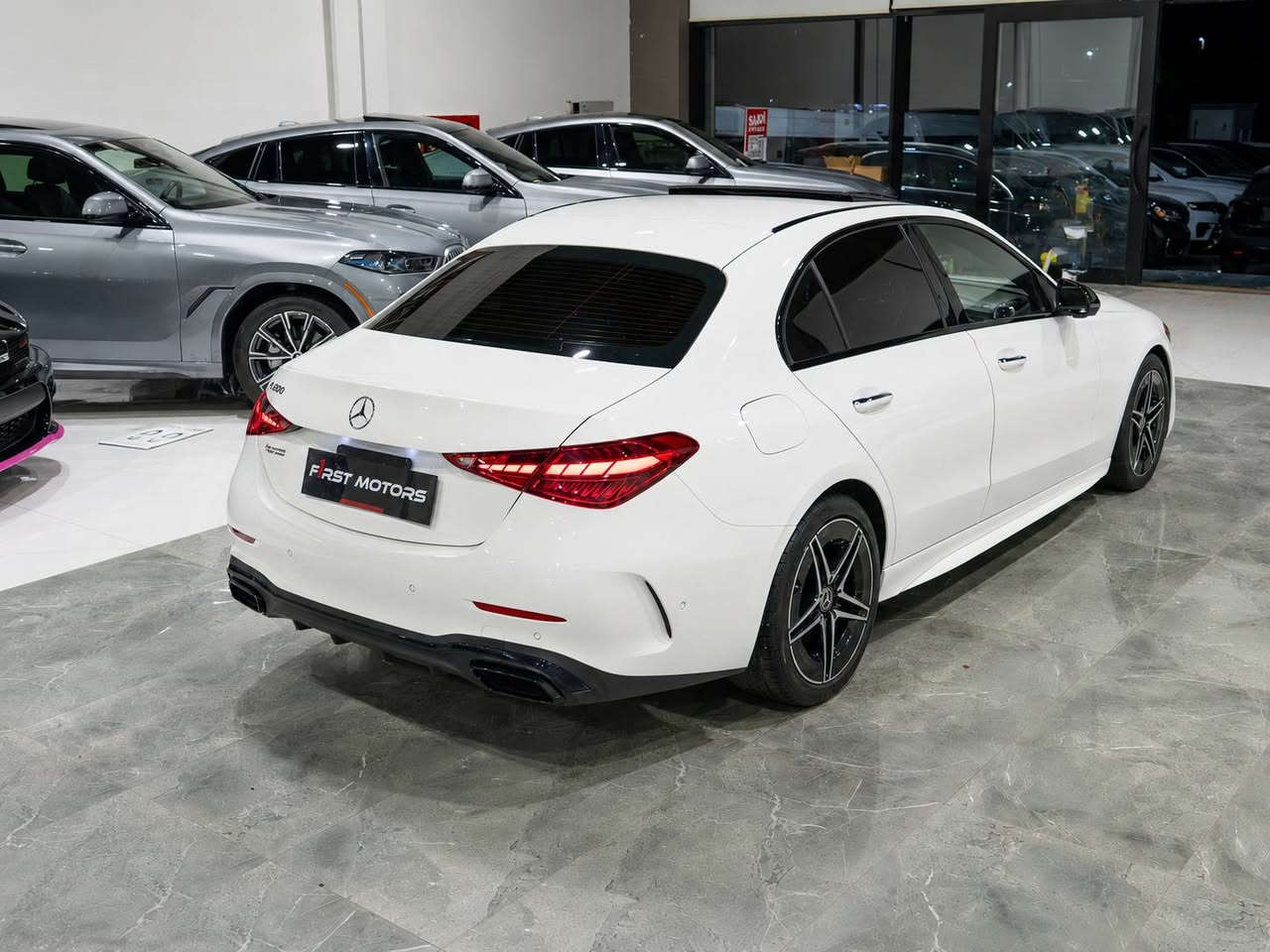 Mercedes-Benz C-Class W206 | 2023 | Black Edition

للناس اللي تدور على النظافة والفخامة الحقيقية، مو مجرد سيارة.

▪️ موديل 2023▪️ اللون: أبيض لؤلؤي (Black Edition)▪️ باكج AMG الخارجي والداخلي الكامل▪️ مقود AMG متعدد الوظائف▪️ مقاعد AMG رياضية فاخرة▪️ شاشة رقمية حديثة مع أحدث أنظمة مرسيدس▪️ كاميرات 360° مع حساسات أمامية وخلفية▪️ مفتاح ذكي (Keyless)▪️ ممشى فقط 48 ألف ▪️ محرك وجير بحالة ممتازة، أداء ناعم وخالٍ من أي ملاحظات▪️ فحص كامل "صدر إلى شاصي" بدون أي ملاحظات▪️ لا توجد أي لمبات أو أخطاء أو أعطال، والسيارة جاهزة للاستخدام مباشرة▪️ حالة وكالة بكل معنى الكلمة، نظافة استثنائية من الداخل والخارج▪️ مرقم  وباسمي، وتحويل الوكالة يتم في نفس اليوم

السعر: 23500، دولار

إذا تبحث عن W206 تختلف عن المعروض بالسوق، فهذه السيارة تستحق المشاهدة. أربيل, العراق


**إذا كنت صاحب هذا الإعلان وتريد حذفه لأي سبب، رجاءا أرسل رسالة إلى الدعم الفني**