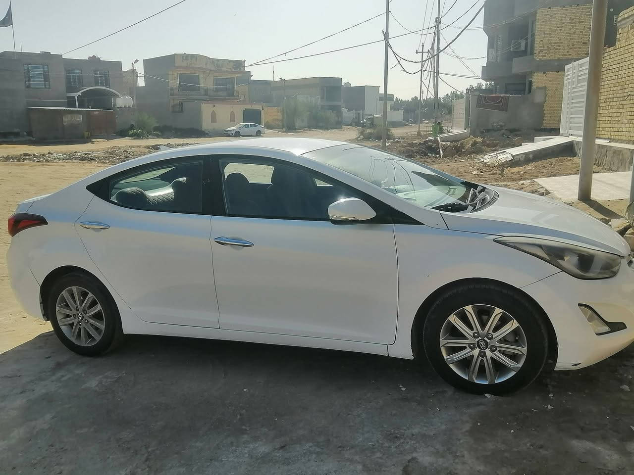 النترا للبيع
موديل 2016 خليجي محرك 1800 دوش محرك كير تبريد حدادية مكفولات بيه جاملغ خلفي ضربه مصلح بدون داخل جهه سايق بيه رشات صبغ جماليه بدون معجون ابيع احزام  رقمه قادسية إنكليزي بسمي سنويه ل27 مكاني الديوانية السعر 108 بيه مجال ***********
