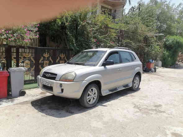 توسان 2009  سعر 120 للاتصال ***********
