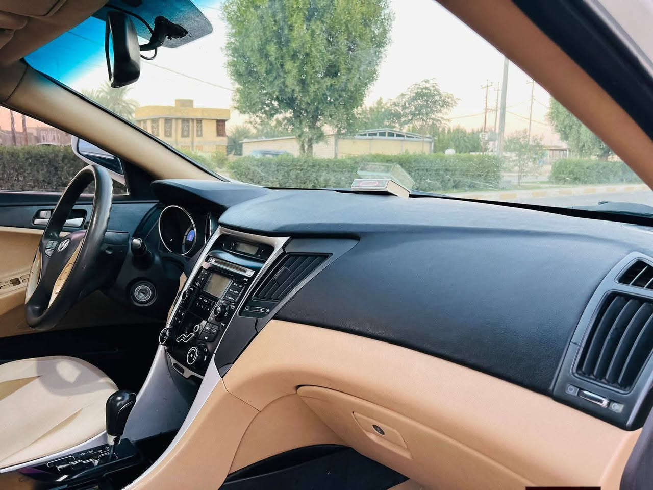 السلام عليكم
سوناتا 2011 خليجي 2400 دوش
كير محرك حداديه تخم تاير تبريد تدفئه كامله لسياره 
سنويه مشروع وطني السياره بيها جاملغ وبنيد صبغ بدون دواخل 
شرط السياره على يد واحده ماشيه170 اصل مامتعوبه 
مكاني  السعر114 وبيها مجال 
*********** صلاح الدين
