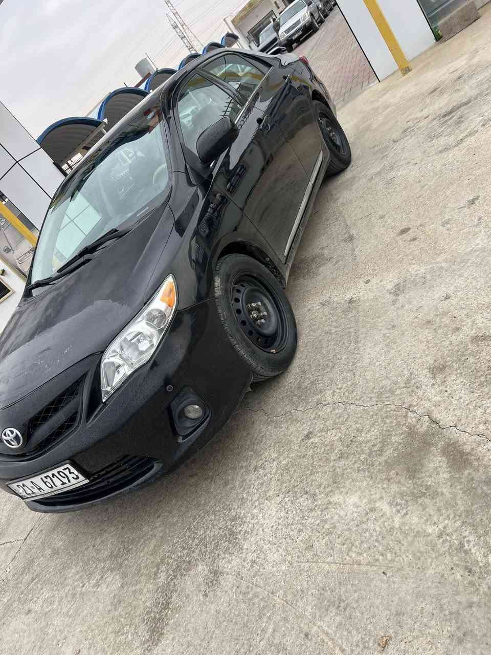 السلام عليكم 
كورلا 2011 وارد امريكي 
رقم سليمانية رقم وسنوية جديد
محرك 18 شرط مامفتوح 
السيارة #بدون #صبغ بدون تبديل بيها بارد قليل 
فتحة سقف تحكم استيرن 
ماشية 190 الف حقيقي
العنوان صلاح الدين شرقاط 
***********
