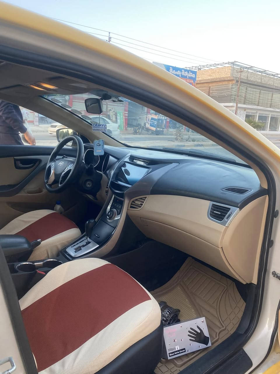 ‏ *********** ‏سلام عليكم أهلا ترى للبيع 2015 سيارة خليجي فول حدادي أخو مطيرات جاهزة السيارة للاستفسار على هذا الرقم
