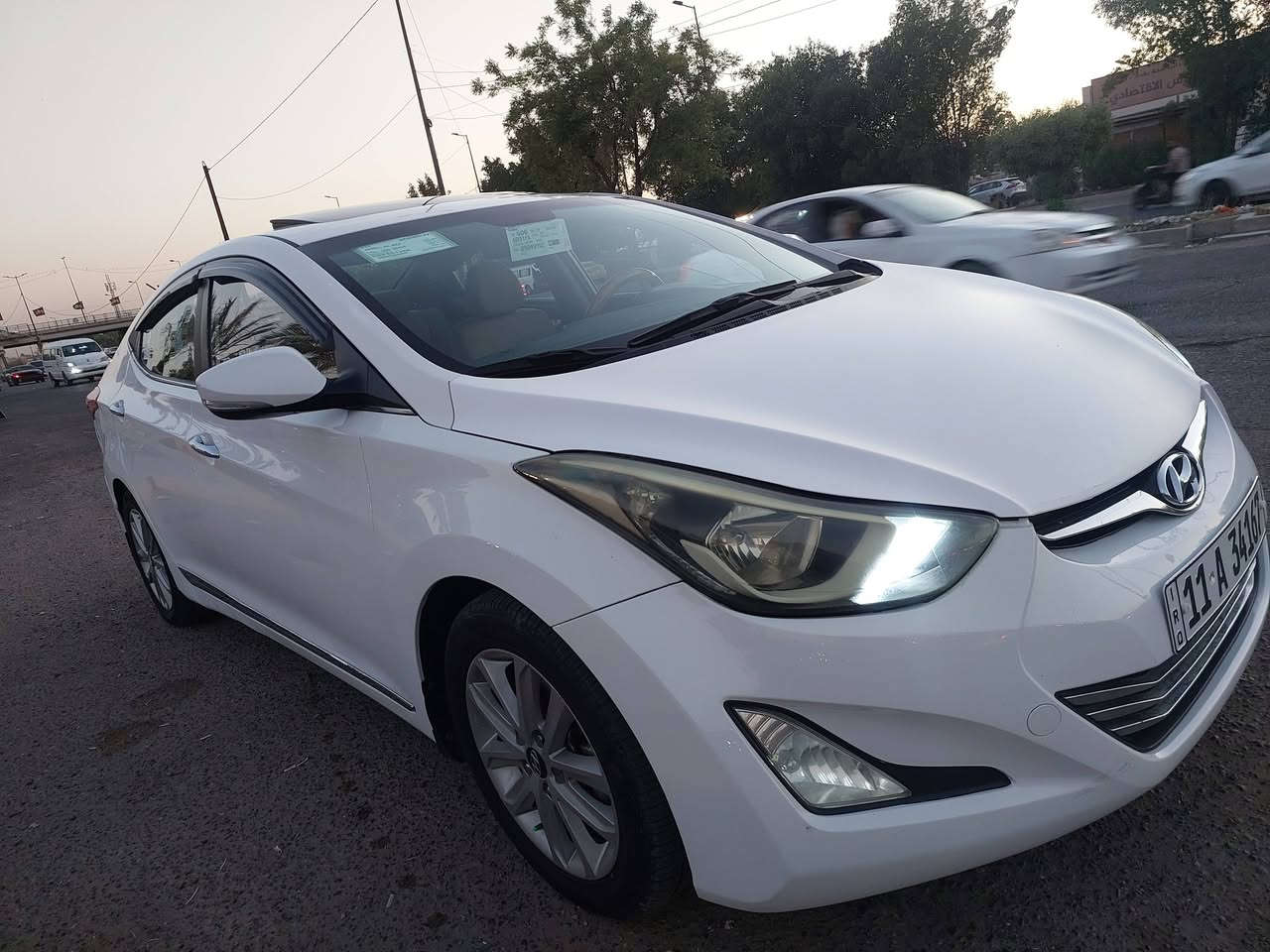 النترا 2015 خليجيه.. 
كفاله من ضربه وصبغ صار عندي تكشير بل الجاملغ الخلفي وباب السايق والباب الخلفي وصبغتهن بدون معجون بسبب الغسل تكشر.. 
فووول موصفات مال خليجي.. 
محرك 1800دوش كفاله.. 
كير مكفول.. 
موصفاتها... فتحه سلايد قطعتين تبريد.. مري شفط.. واشاير بيهن.. 
ويل كب.. شاشه ايباد وكامره.. 
البجم لد وزنون منظومه شادلها.. 
تخم تاير جواها.. 
باسمي سنويه وهزه كله جديد ورقم جديد. قبل كم يوم جددهن.. 
محرك كير كفاله تبريد ثلاجه بعز الحر.. 
السياره استخدامي الخاص على كد دوام بيت و مخال بيه اي نقص..
كهربائيات شركه
السعر ب 107.. ماشيه 98 مكاني شهداء البياع.. 
هذه رقمي *********** الشراي يامر امر وين يعجبك تعال افحص..
