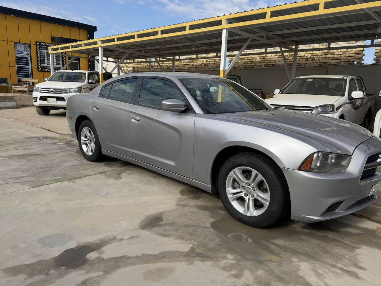 سلام عليكم جارجر موديل 14 امريكي رقم بغداد تحويل مباشر السعر ١٤٥ وبيه مجال رقم الهاتف ***********
