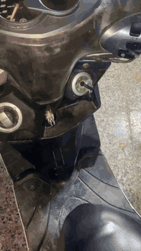 سلام عليكم البيع دراجة سكنس فحل ياباني كابريتر دراجة جديدة سويجين شركة حساس ستاند لايت اصفر وزنون دراجة مابيهة اي نقص خير من الله مكينة بلادية اوراق كاملة كلج رياضي بلادي مري بلادية السعر 800 وبيها مجال بسيط مكاني الرئاسة العبيدي شارع 20 
*********** 
***********
