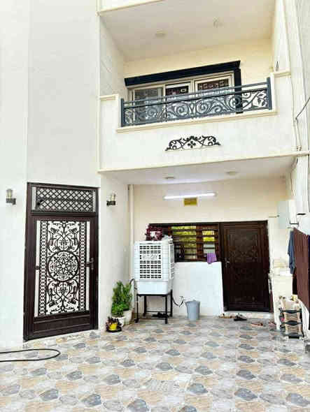 🏠دار للبيع طابو صرف في منطقة حي النصر الثانية

🗺️المساحة 200 متر ع شارع 30 متر

🌍الموقع حي النصر الثانية موقع مميز شارع
30 متر

🏢 الدار طابقين فول يحتوي على ٤ غرف نوم واستقبال ومطبخ وهول ودرج خارجي وصحيلت البيت طابقين فول
🗼السعر 200 مليون مع مجال

عنوان المكتب السند سايدين كوباني قرب صيدلية غصن الزيتون
للأستفسار *********** أبو سند
