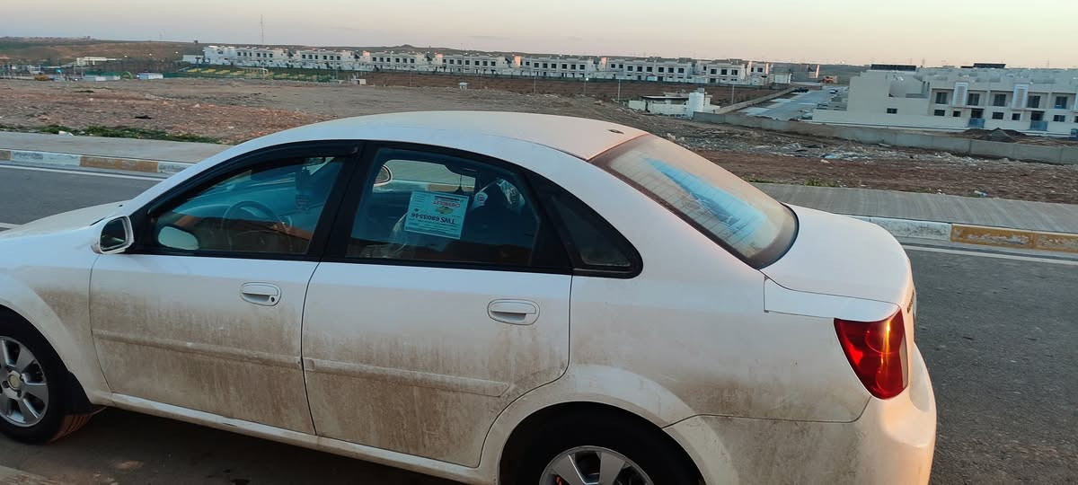 السلام عليكم رمضان كريم اوبترا للبيع مؤسسة 2004 محرك بدايت تدفىه تبريد لايت زنون كامره صبغ جاملغ امامي ونص باب كابون بانزين بيها بيع او امراوس حساب القناعه سعر 63 بيها مجال ***********/////***********
