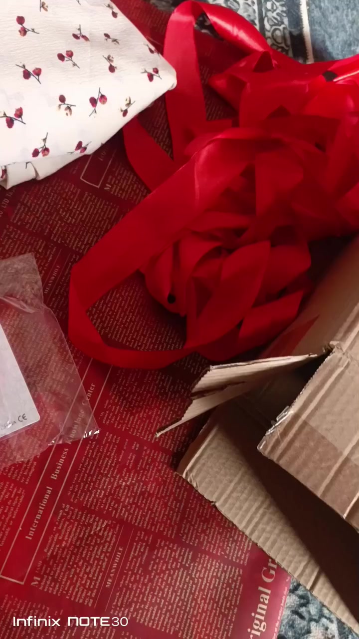 تم تجهيز ايزار صلاة حسب طلب 
تغليف مجاني ومسبحة هدية 🤍
تنفع هدايا عيد الام كولش مميزة 🩷
سعر هذا بوكس 15 الف فقط


**إذا كنت صاحب هذا الإعلان وتريد حذفه لأي سبب، رجاءا أرسل رسالة إلى الدعم الفني**