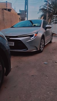 كورلا هايبرد موديل 24وارد امريكي مرقم بغداد ماشيه 38 ألف كيلو  فقط جدي...