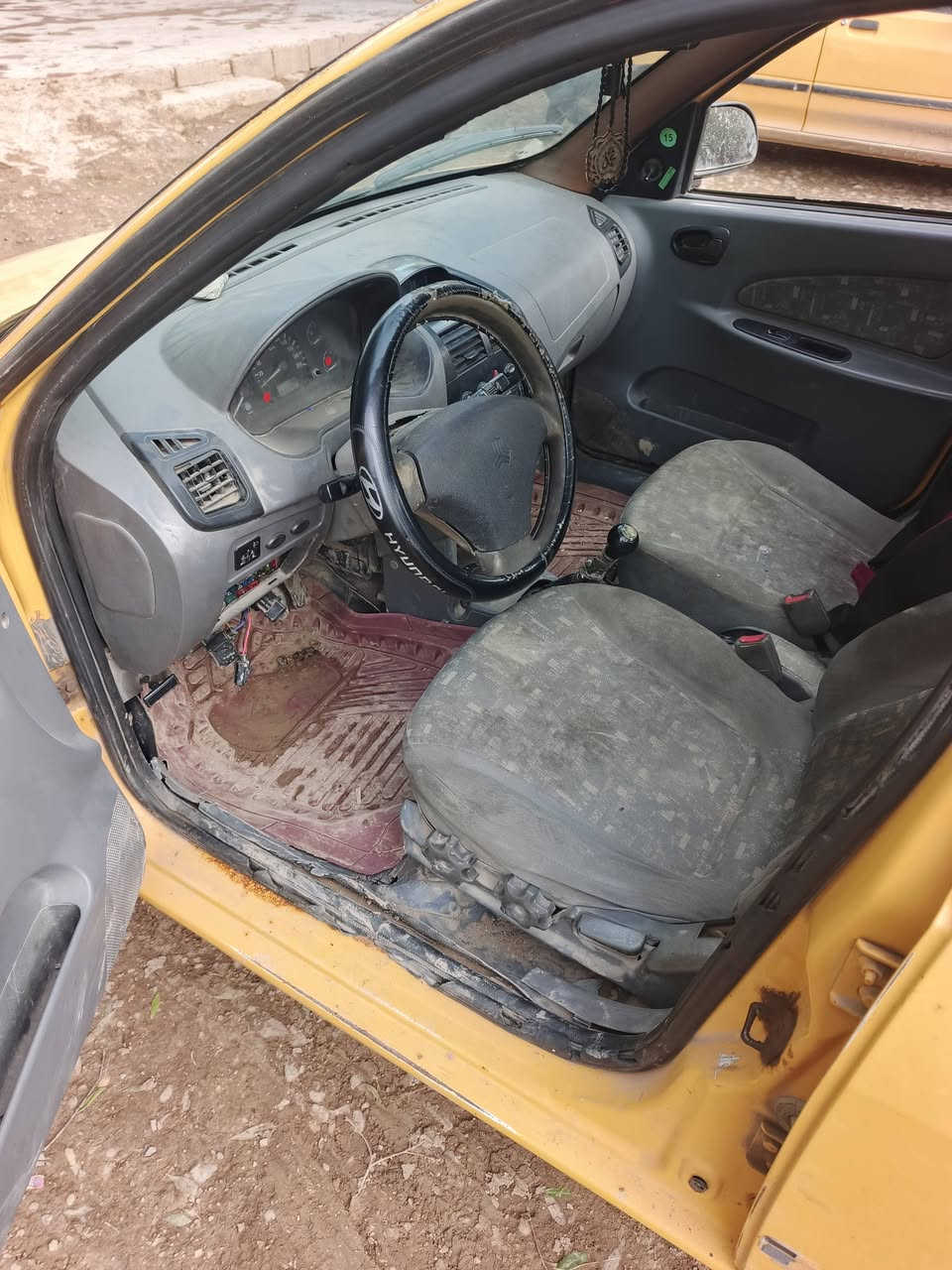 السلام عليكم طيبه لبيع 2015 خابر على رقم ***********
