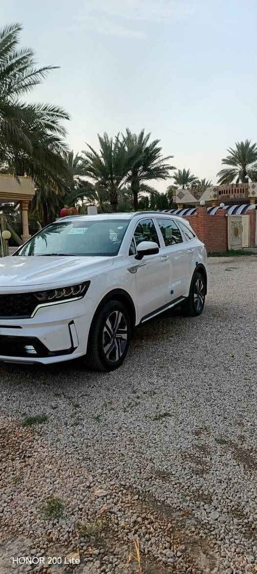 سورنتو 2023 ضمان الشركه الدوليه رقم بغداد أنكليزي 
محرك وكير مكفولات وضع الشركه 
فول مواصفات عدا البانوراما
كير ماوس شفتات ستيرن كشنات كهرباء بالكامل 
حساسات أماميه وخلفيه داخل ابيض 7راكب 6 سلندر
اريل نفكيشن شاشه متصله و تدعم نظام كاربلي واندرويد أوتو شاحن لاسلكي أوتو هولد أنظمة قياده متعدده 
لايت 3 عدسات زنون أصليه 
جنطه كهرباء كامره خلفيه دواره دخول ذكي اناره ترحيب علامة سورنتو بالدوسه بردات خلفيه اصليه 
سبير الشركه مانازل  
السعر 285 $ 
أتصال ***********
