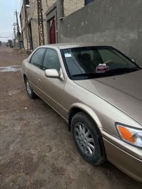 كامري موديل 2000 بيع مستعجل محرك 4 سلندر 2400 ابو الكف رقم بغداد الجدي...