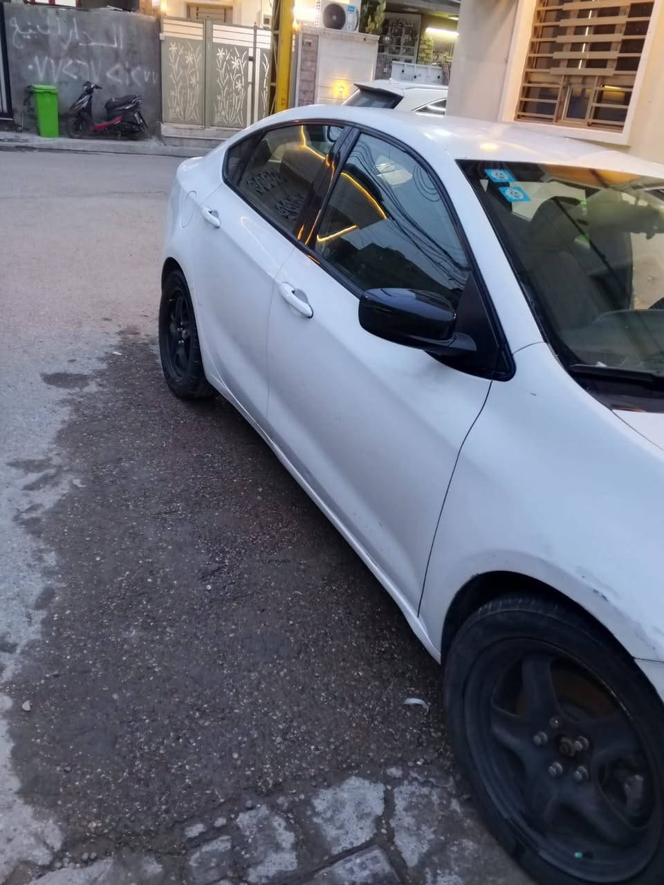 السلام عليكم سيارة امريكي دوج تشارجر موديل 2016 السعر 90 ورقة وبيها مجال تفاصيل اكثر ع الرقم ***********
