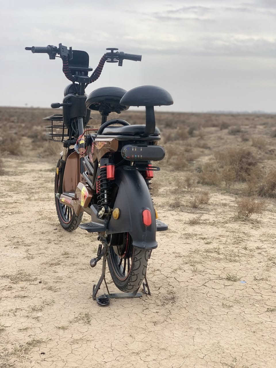 سلام عليكم 

بايسكل شحن 

للبيع 

مـوديـل   2024

حـجـم كـبـيـر 

عدد البطاريات 4

حـجـم الــمــلف 700 واط

امانة الله البايسكل اب حالة جيدة 

بعدة جديد 

سرعة  99

المكان  ديالى شمر سكوك 

رقمي 

***********
