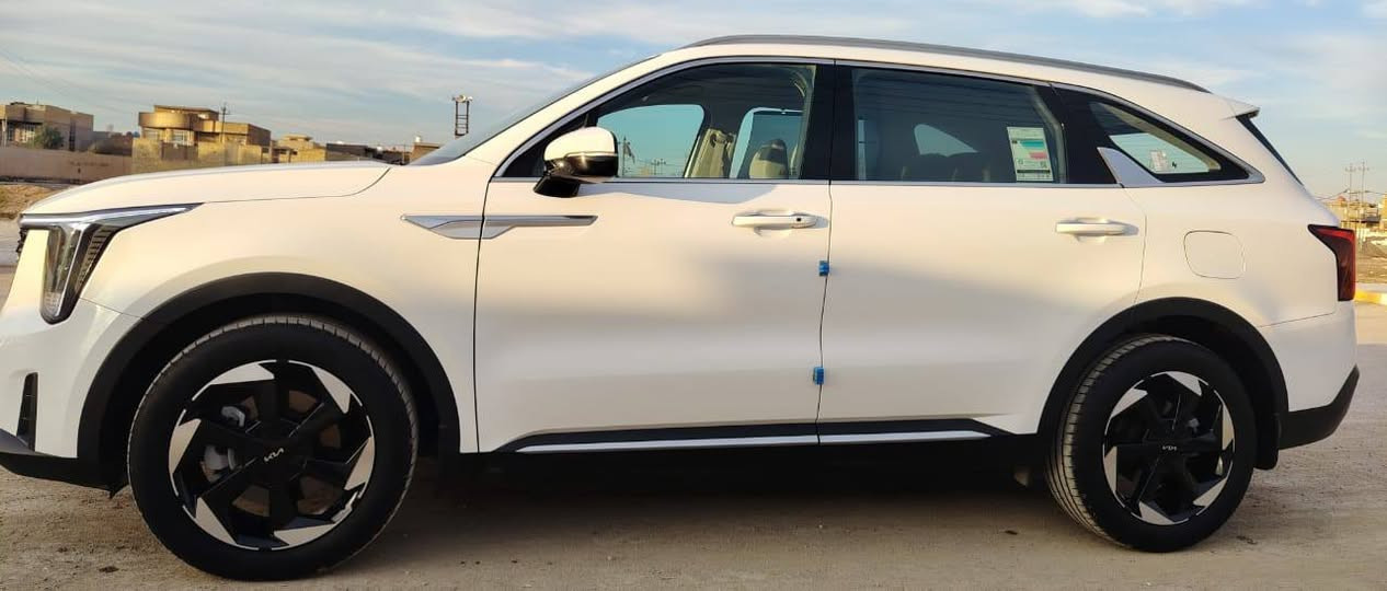 السلام وعليكم
سورنتو 2024 خليجي كفاله عام
رقم بغداد بأسمي تحويل مباشر
السياره ماشيه 45الف جديده كلش
مكان سياره واسط
السعر // 310
اللاتصال ***********
المواصفات 
بصمه + بصمه ابواب 
تشغيل عن بعد 
كير ماوس 
6 سلندر 
7 راكب  
شفتات مقود 
سايد بريك بصمه 
جنطه كهرباء 
كشنات كهرباء 
مري شفط 
كامره خلفيه دواره 
حساس امامي وخلفي 
شاشه متصله 
تبريد شاشه 
اوتو هولد
مود رايف
برد خلفيه
3 قطع تبريد 
اشاير بالمري
