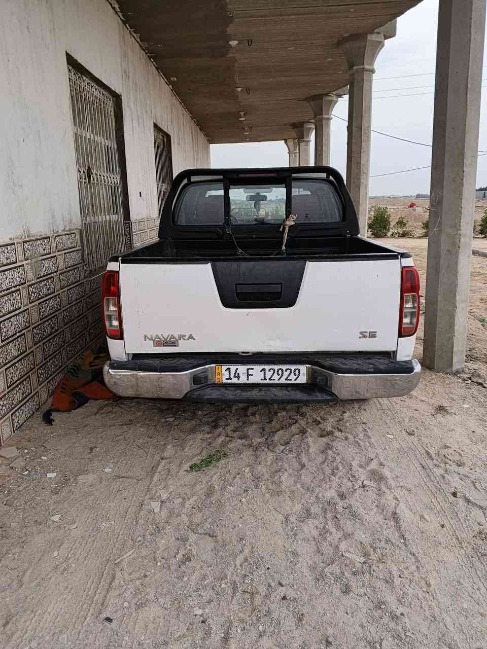 سلام وعليكم.نيسان نيفاره البيع والمراوس 2011رقم بصره الجديد سنويه ال30حداده جديده كير اوتماتيك بيه جاملغ واحد مبدل اصلي شركه واحد بي بارد فقط محركه خير من الله لا تنقيص ولا تبخيرتبريد شغال مكاني خور الزبير *********** ..سعره 110
