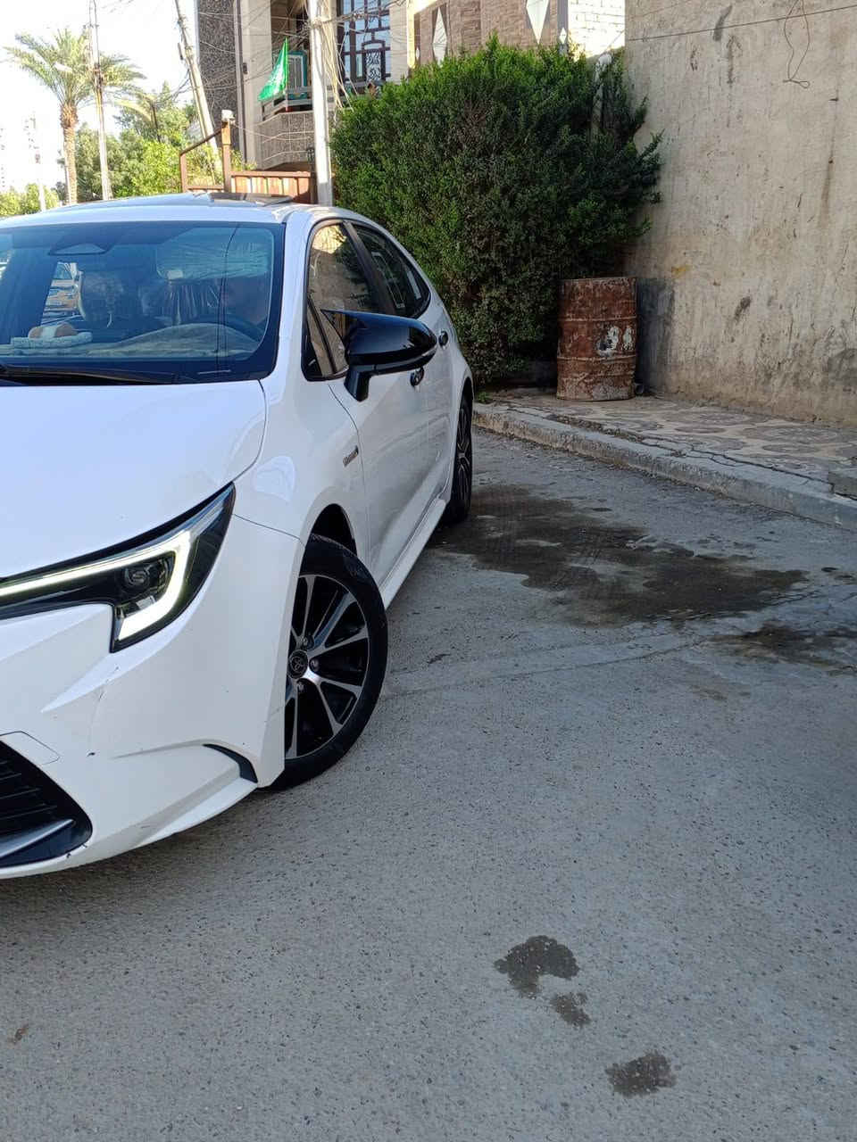 سلام عليكم كورلا موديل 2024 السياره فول رقم بغداد ماشيه 25 السعر 145 بيه مجال مكاني بغداد البياع الرساله ***********
